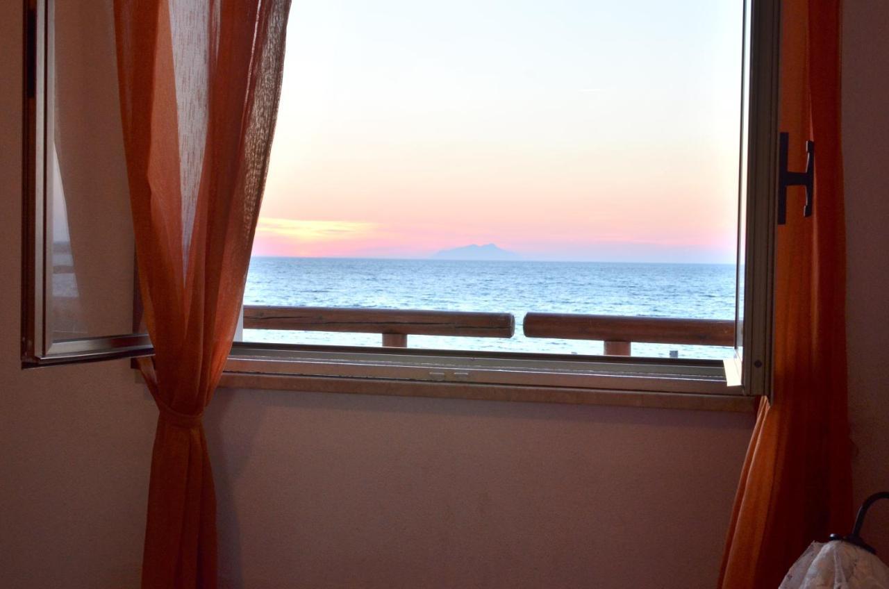 Casa Al Mare Con Splendida Vista Sul Mare Villa Petrosino Exterior photo
